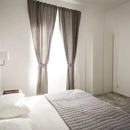 Гостевой дом Vinci House 4*