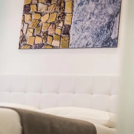 Vinci House Гостевой дом Рим