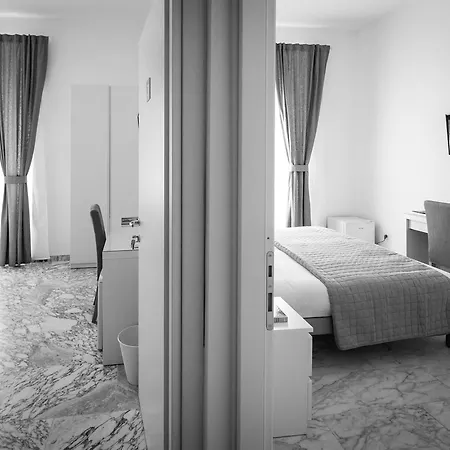 Vinci House 4* Рим