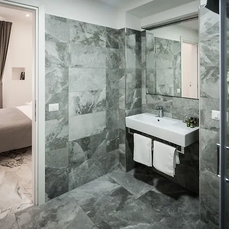 Konukevi Vinci House Roma