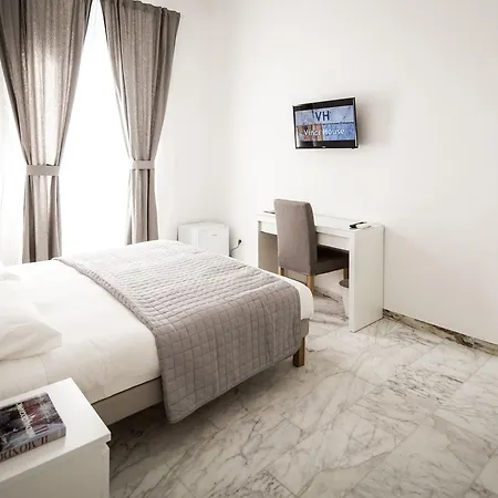 Vinci House 4*